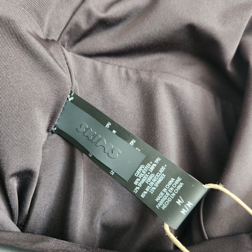 New Skims Vegan Faux Leather Skirt Swim Cover-Up Long Black Slit Onyx Lined NWT - Picture 6 of 12
